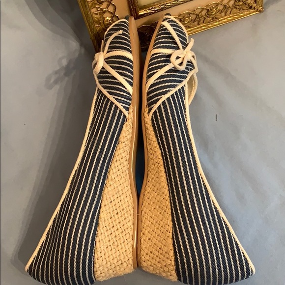 MUDD “Manuela” Open Toe Shoes size 6M Blue White - Picture 5 of 8